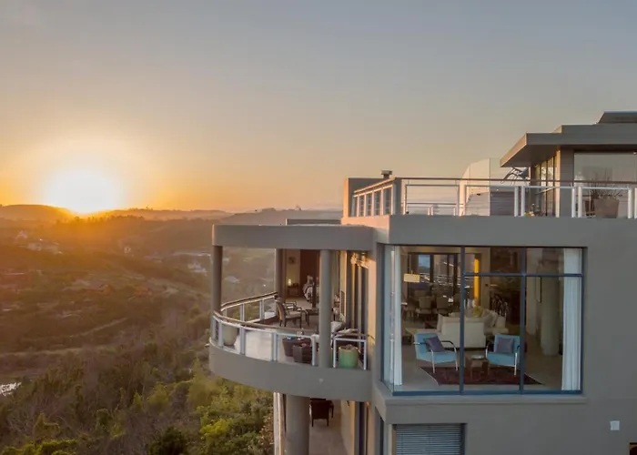 Dazzling View, Knysna - Stunning Holiday Villa With Roof Deck & 360° Views