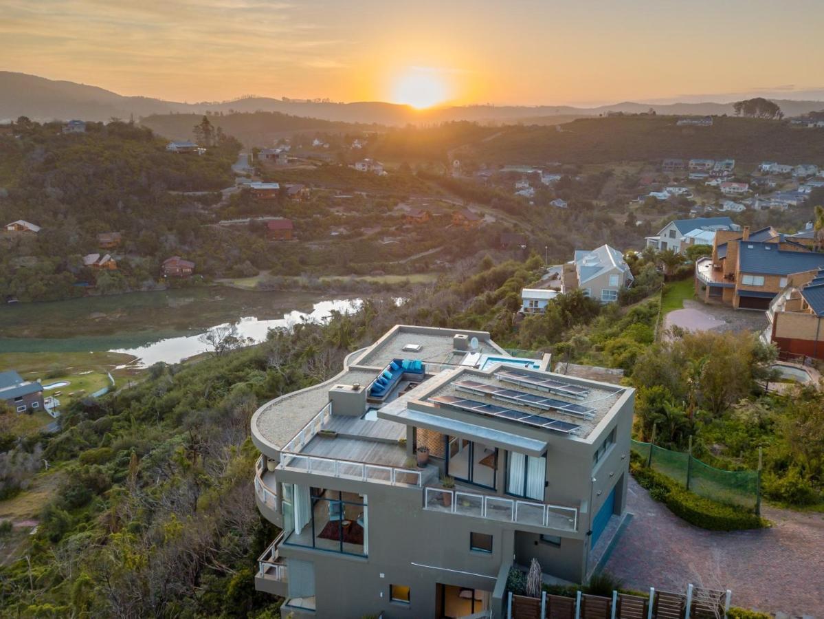 Villa Dazzling View, - Stunning With Roof Deck & 360° Views Knysna